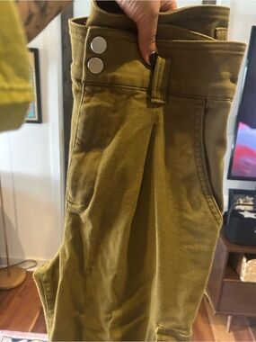 GAP Olive Green High-Waist Wide-Leg Pants